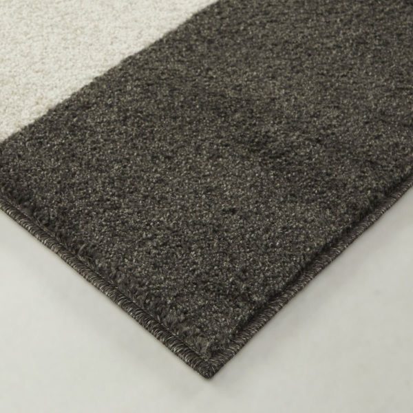 Cecilia Dark - Image 6